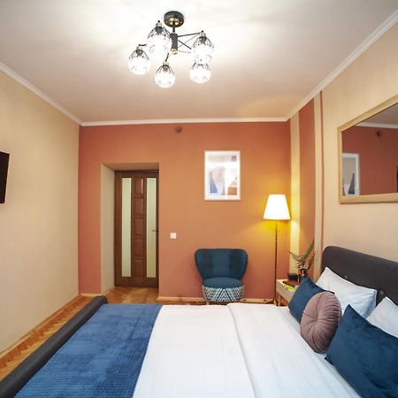 Romantic Suite, 3Mins To Rynok Square Lwów Zewnętrze zdjęcie