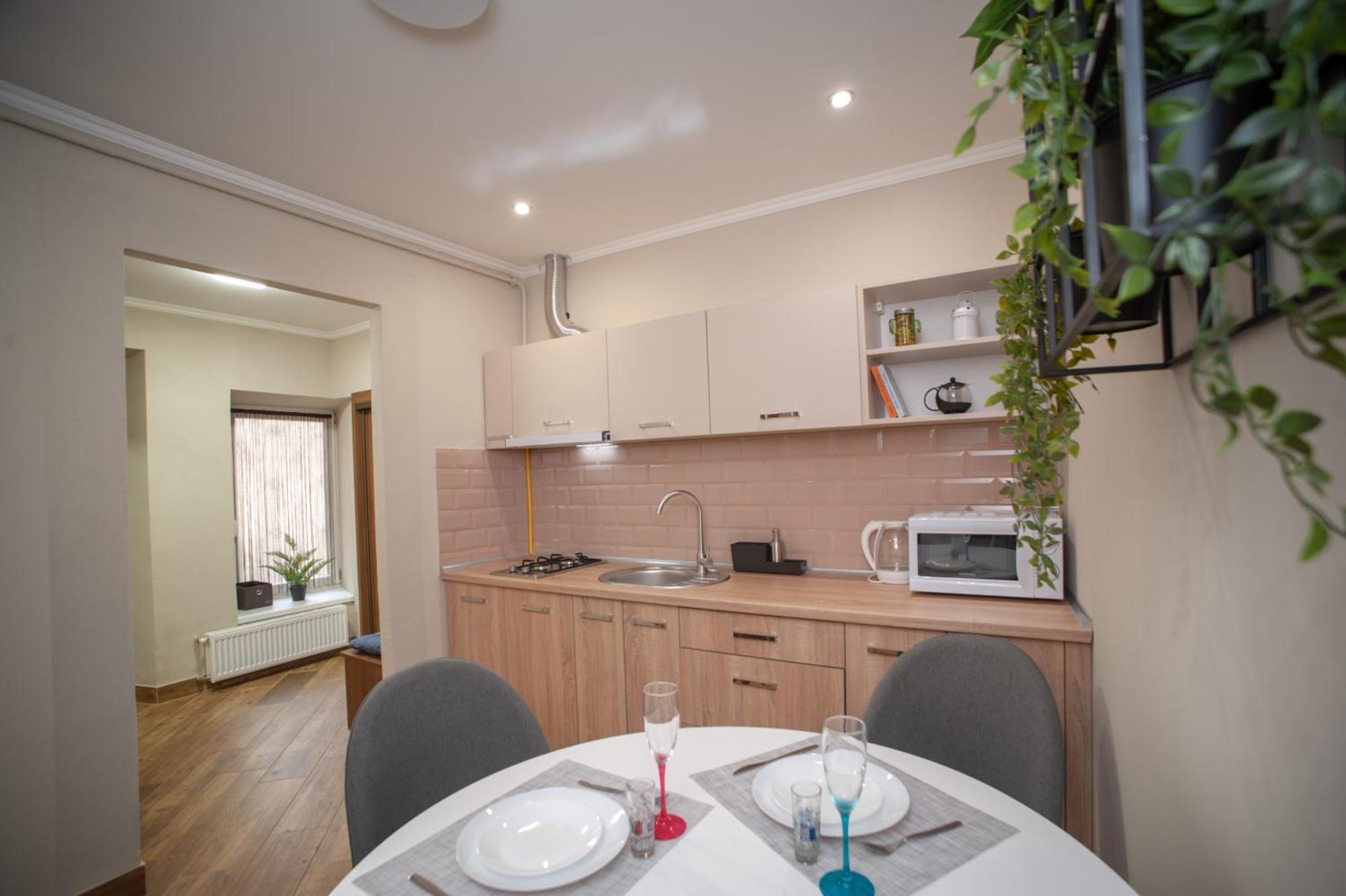 Romantic Suite, 3Mins To Rynok Square Lwów Zewnętrze zdjęcie